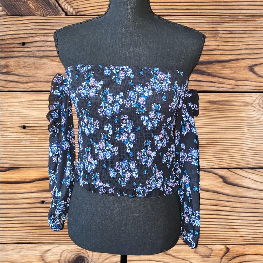 Wild Fable strapless top, size medium.